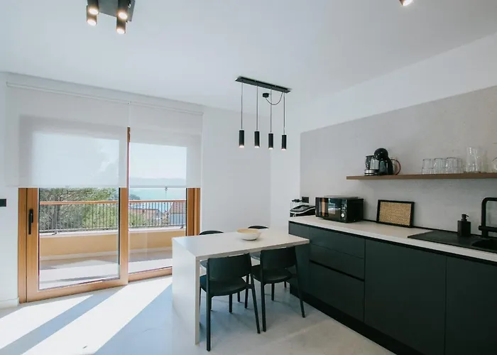 Oleander Urban Suites, High-speed Internet, At 250, Pet Friendly Apartmán Trogir