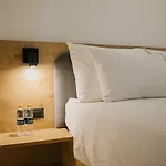 Oleander Urban Suites, High-speed Internet, At 250, Pet Friendly * Трогір