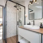 Apartment Oleander Urban Suites, High-speed Internet, At 250, Pet Friendly *