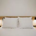 Oleander Urban Suites, High-speed Internet, At 250, Pet Friendly Apartment *