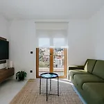 Oleander Urban Suites, High-speed Internet, At 250, Pet Friendly Apartment *