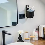 Oleander Urban Suites, High-speed Internet, At 250, Pet Friendly * Trogir