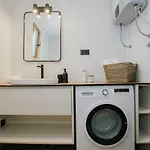 Apartment Oleander Urban Suites, High-speed Internet, At 250, Pet Friendly Trogir