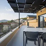 Apartment Oleander Urban Suites, High-speed Internet, At 250, Pet Friendly