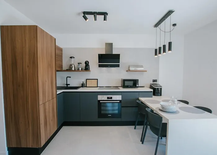 Oleander Urban Suites, High-speed Internet, At 250, Pet Friendly * Trogir