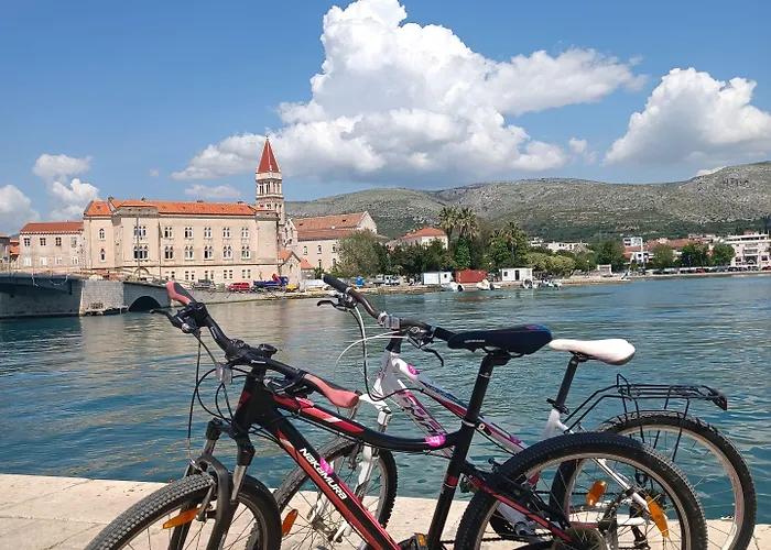 Oleander Urban Suites, High-speed Internet, At 250, Pet Friendly Trogir